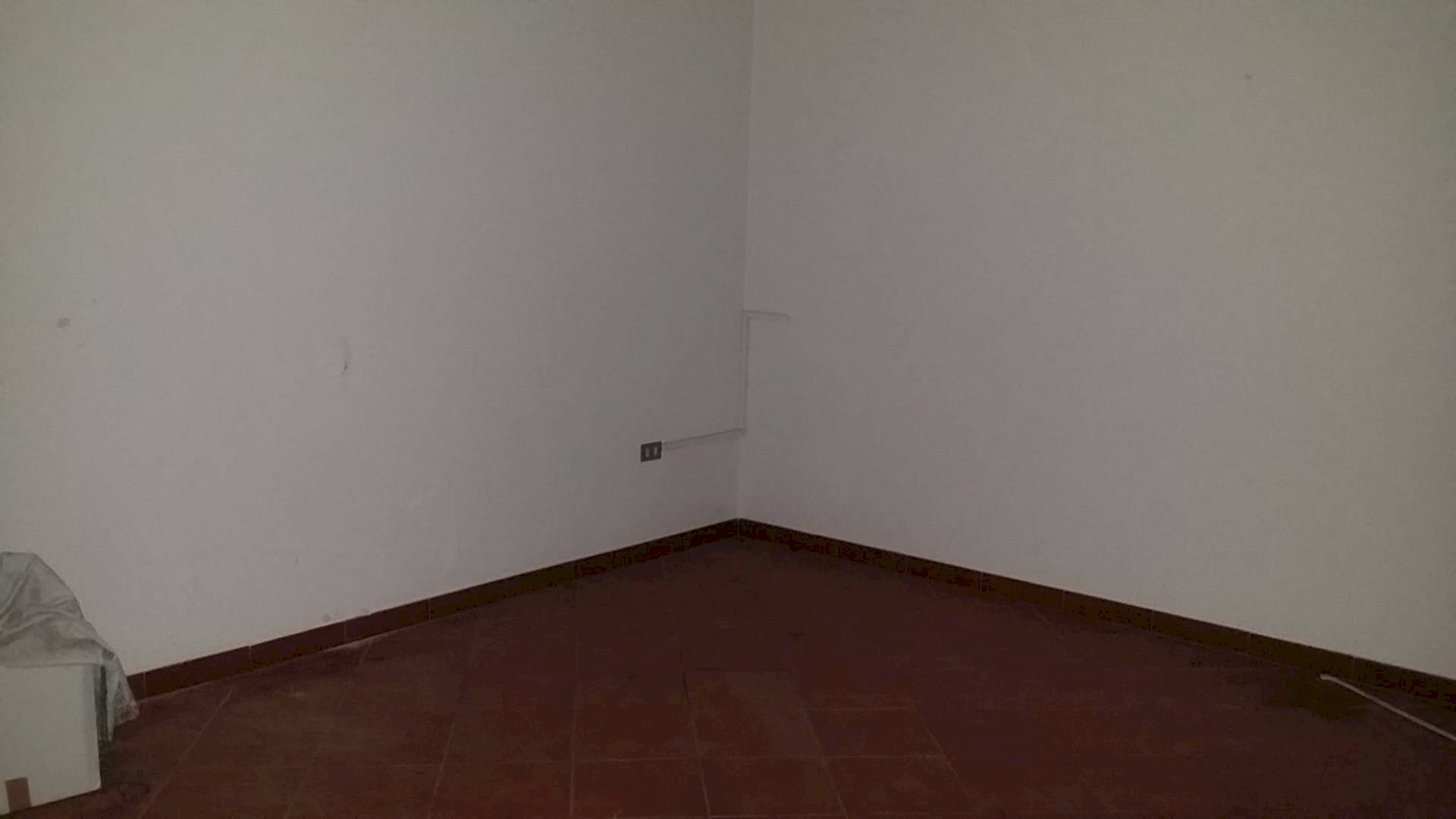 Foto 1 - Commercial Activity Vinci - photo 1