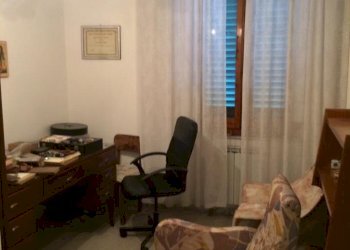 Foto 32 - Appartamento Empoli - foto 5