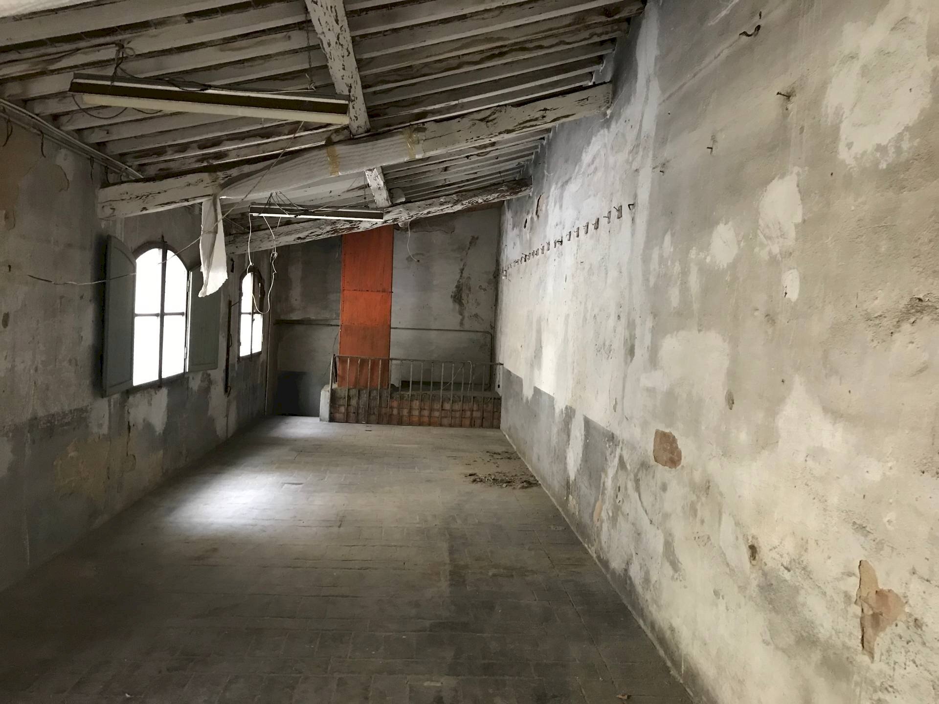 Foto 2 - Magazzino Empoli - foto 2