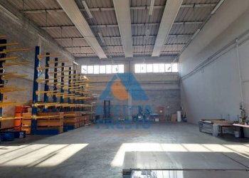 Foto 1 - Commercial Activity Capraia e Limite - photo 1