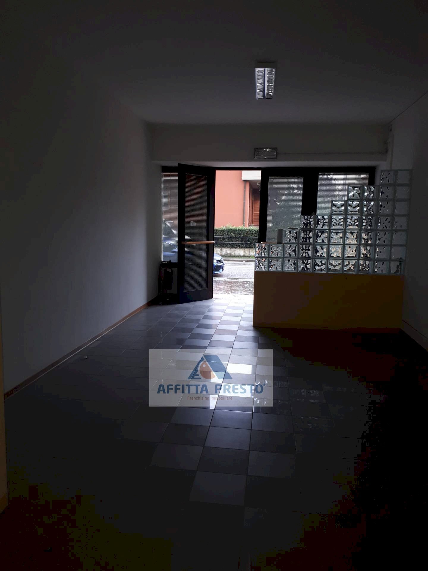 Foto 1 - Commercial Activity Capraia e Limite - photo 1