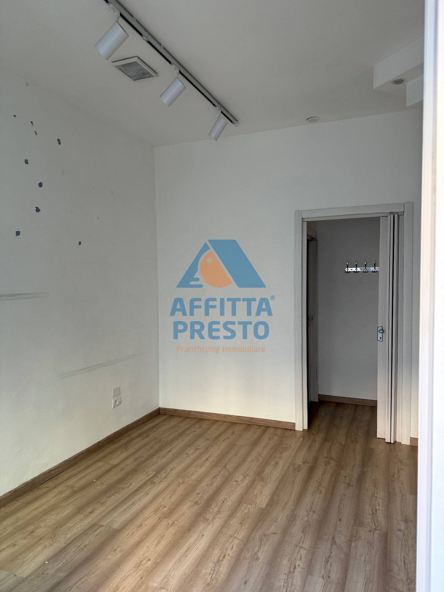 Foto 1 - Commercial Activity Lamporecchio - photo 1