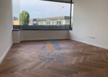 Foto 1 - Office Vinci - photo 1