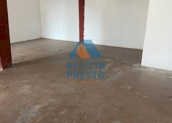 Foto 2 - Magazzino Empoli - foto 2