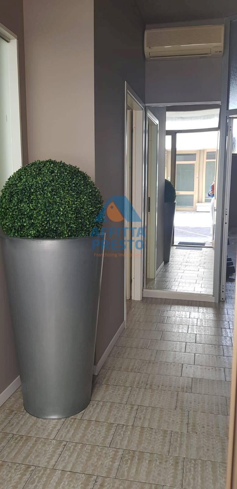 Foto 1 - Attività Commerciale Vinci - foto 1