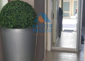 Foto 1 - Commercial Activity Vinci - photo 1