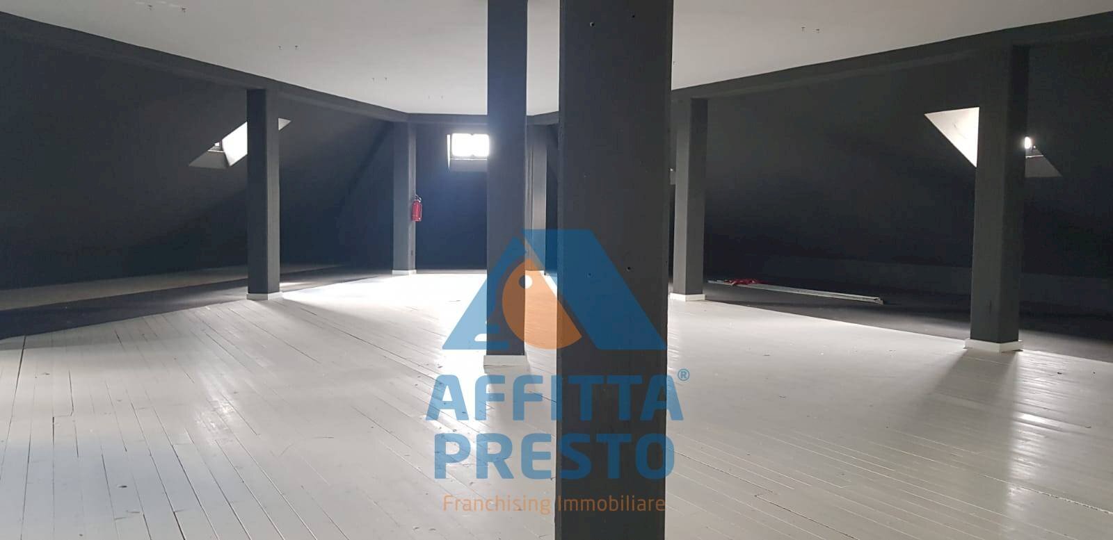 Foto 1 - Magazzino Empoli - foto 1