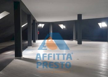 Foto 2 - Magazzino Empoli - foto 2