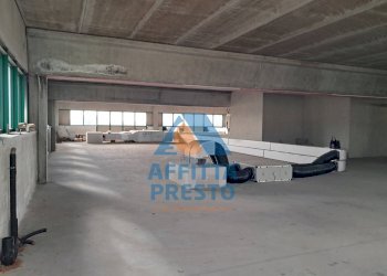 Foto 2 - Attività Commerciale Massa e Cozzile - foto 2