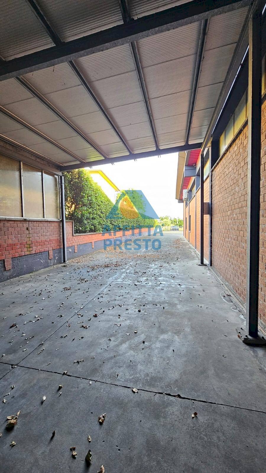 Foto 2 - Capannone Montecatini-Terme - foto 2