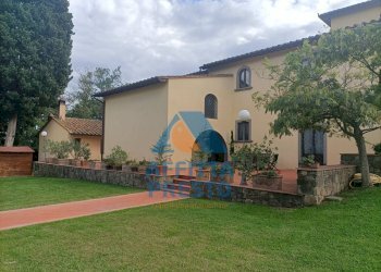 Foto 25 - Villa a Schiera Capraia e Limite - foto 25