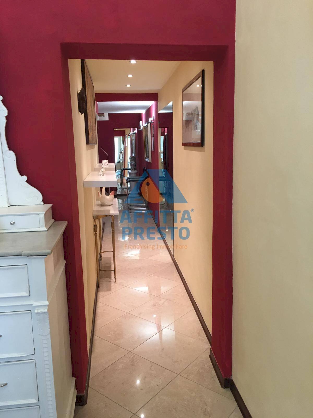 Foto 2 - Negozio Empoli - foto 2