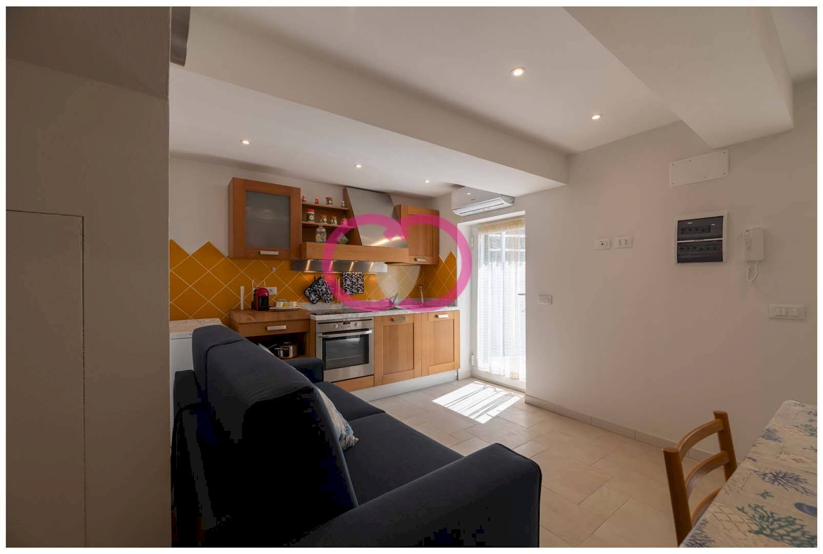 Foto 2 - Bilocale Via Quartini, Varazze - foto 2