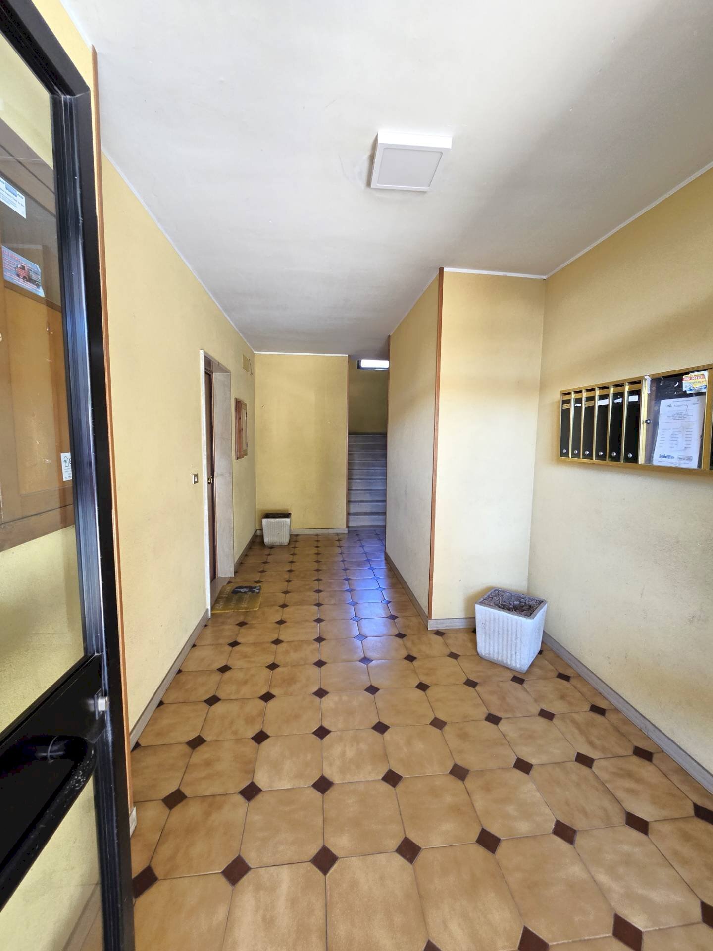 Foto 2 - Trilocale Via Tommaso Fiore
 
15, Valenzano - foto 2