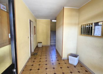 Foto 2 - Trilocale Via Tommaso Fiore
 
15, Valenzano - foto 2