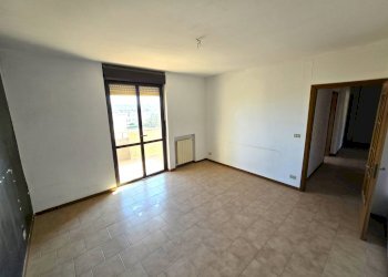 Foto 9 - Trilocale Via Tommaso Fiore
 
15, Valenzano - foto 9