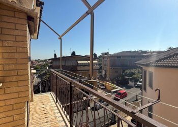 Foto 18 - Trilocale Via Degli Orti Della Magliana
 
50, Roma - foto 17