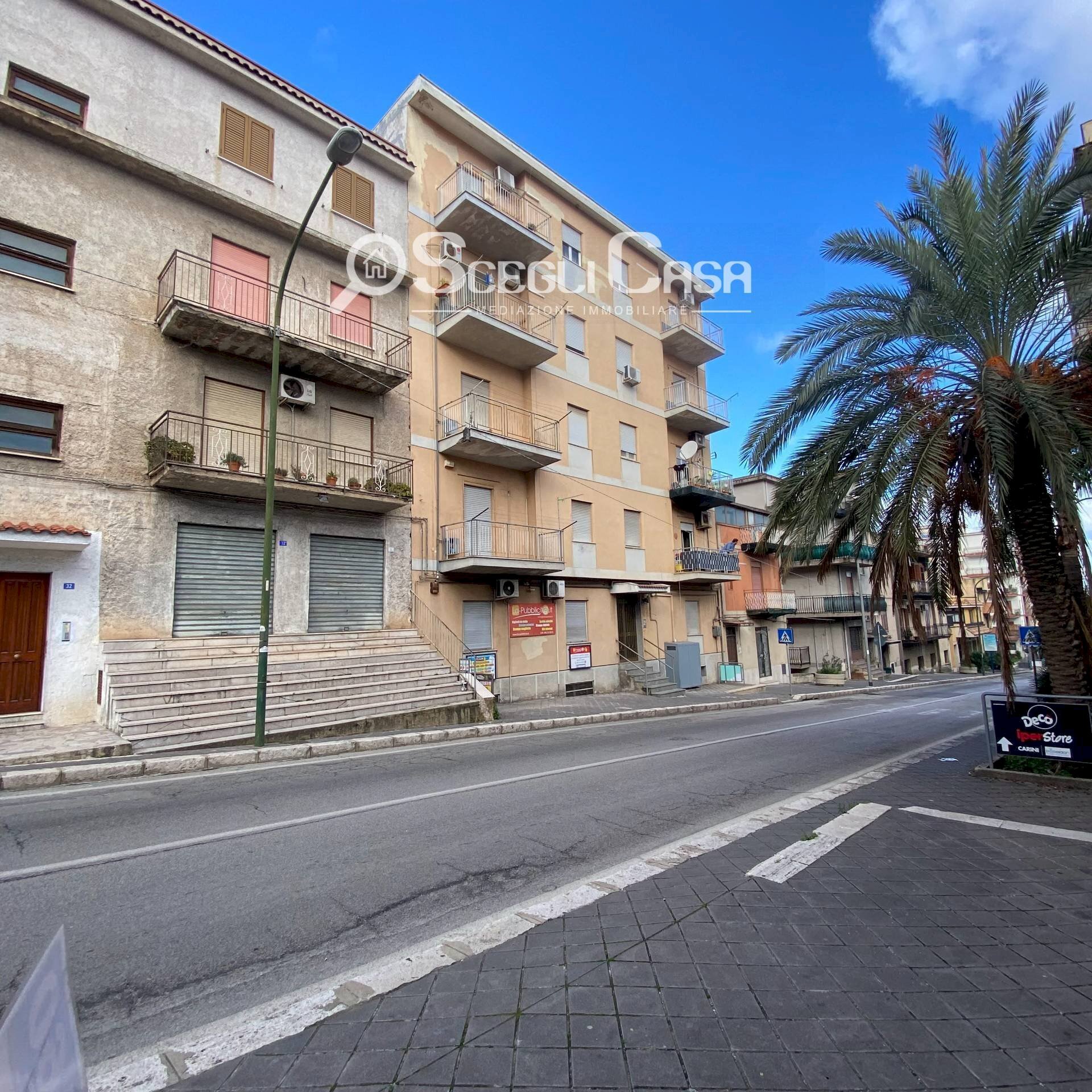 Foto 1 - Trilocale CORSO ITALIA
 
34, Carini - foto 1