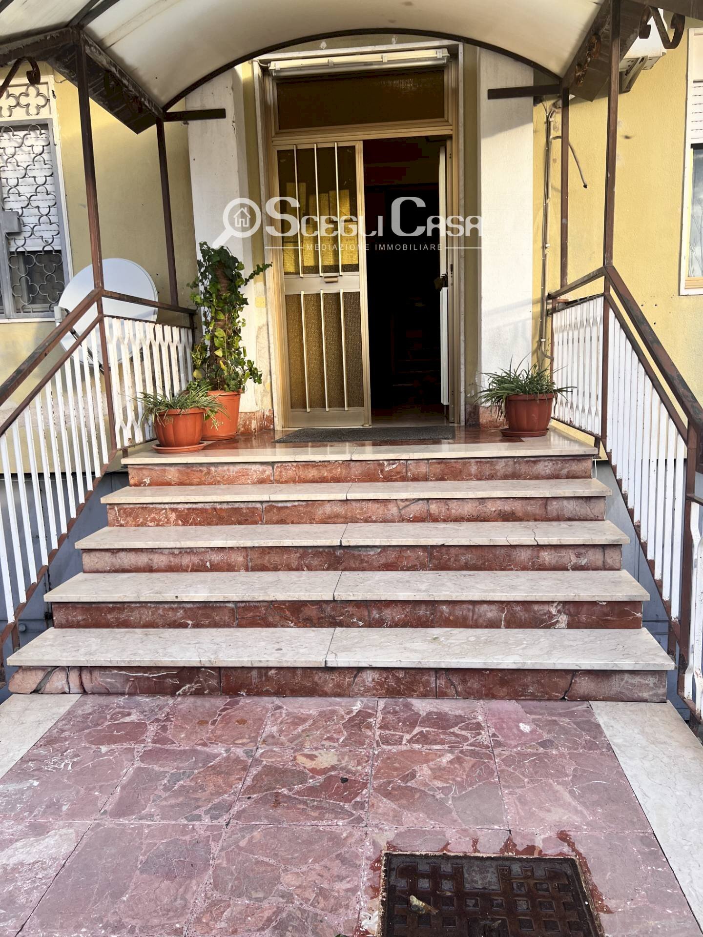 Foto 3 - Trilocale VIA ALTARELLO
249, Palermo - foto 2