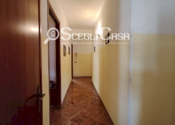 Foto 10 - Quadrilocale Via Confini
 
4, Ustica - foto 9