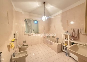 Foto 16 - Quadrilocale Via Confini
 
4, Ustica - foto 15