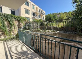 Foto 23 - Quadrilocale Via Confini
 
4, Ustica - foto 22