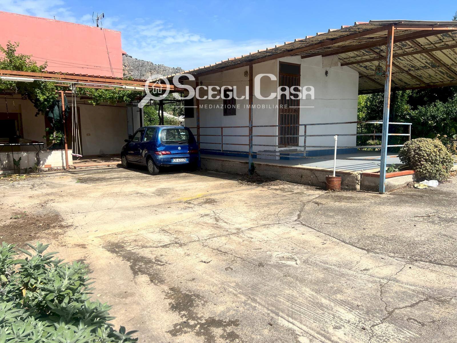 Foto 1 - Villa Via Reggio Calabria
 
19, Carini - foto 1