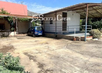 Foto 1 - Villa Via Reggio Calabria
 
19, Carini - foto 1