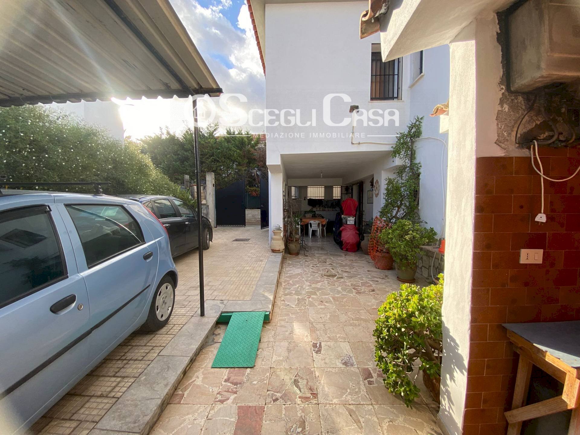 Foto 5 - Villa a Schiera Via del Gelso
 
13, Carini - foto 3