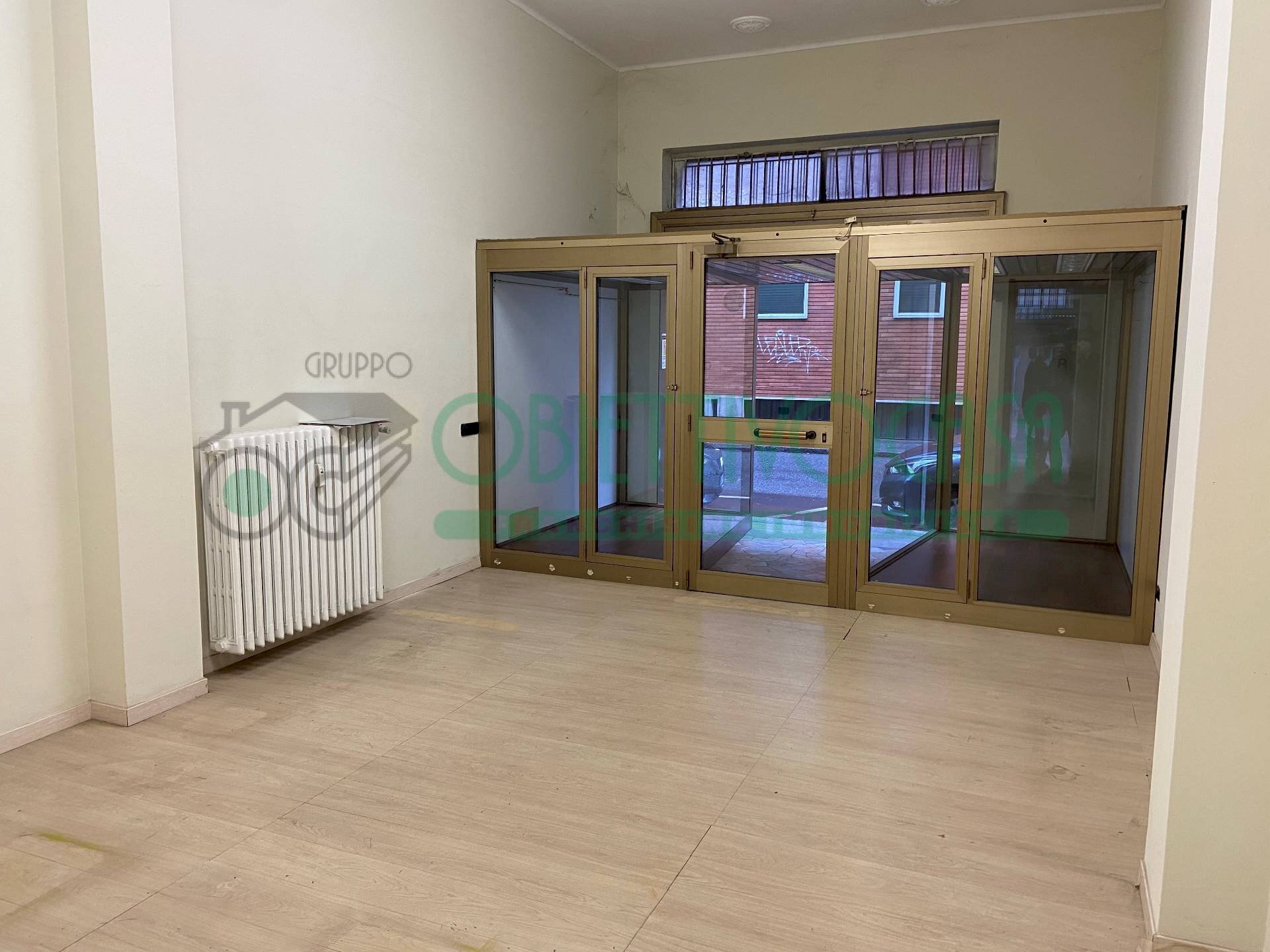 Foto 2 - Locale Commerciale via sant' Adele
 
30, Corsico - foto 2