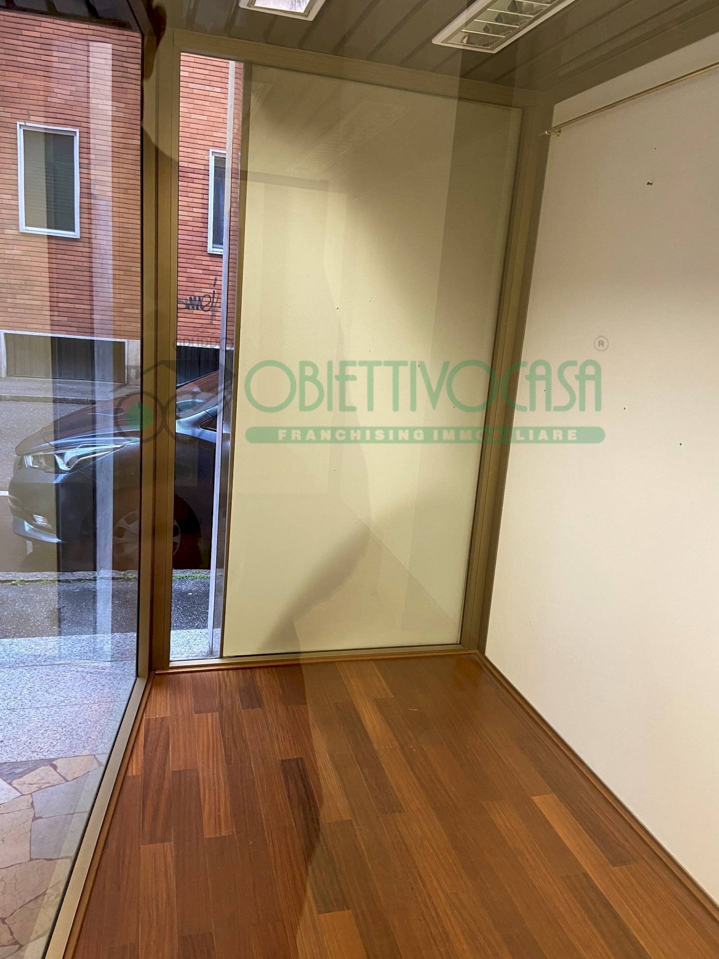 Foto 2 - Locale Commerciale via sant' Adele
 
30, Corsico - foto 2