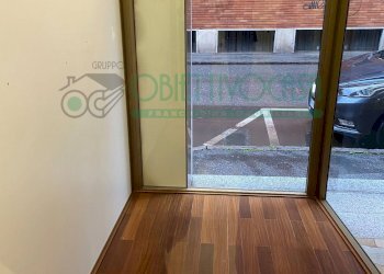 Foto 3 - Locale Commerciale via sant' Adele
 
30, Corsico - foto 3