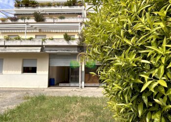 Foto 2 - Commercial Premises via Taormina, Martinsicuro - photo 2