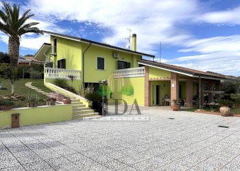 Foto 1 - Villa Via Del Semaforo, Martinsicuro - photo 1
