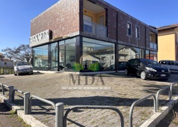 Foto 1 - Commercial Premises via Roma, Martinsicuro - photo 1