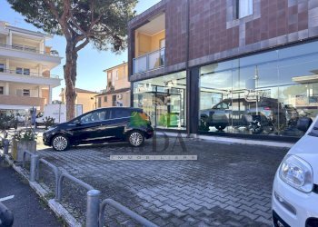 Foto 10 - Commercial Premises via Roma, Martinsicuro - photo 10