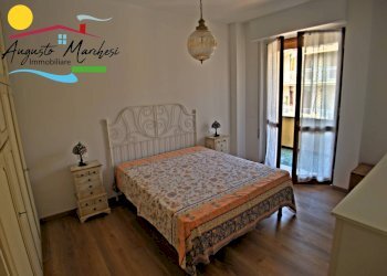 Foto 2 - Quadrilocale LUNGOMARE BETTOLO
 
6/20, Recco - foto 2