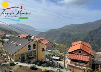 Foto 2 - Quadrilocale VIA CAPPELLETTA
 
16, Avegno - foto 2