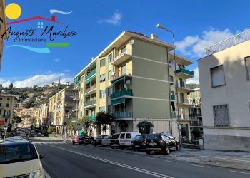 Foto 1 - Appartamento PIAZZA SAN GIOVANNI BONO
 
39, Recco - foto 1