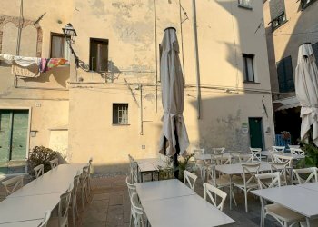 Foto 28 - Trilocale Piazza San Domenico, Albenga - foto 27