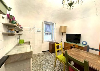 Foto 33 - Trilocale Piazza San Domenico, Albenga - foto 32