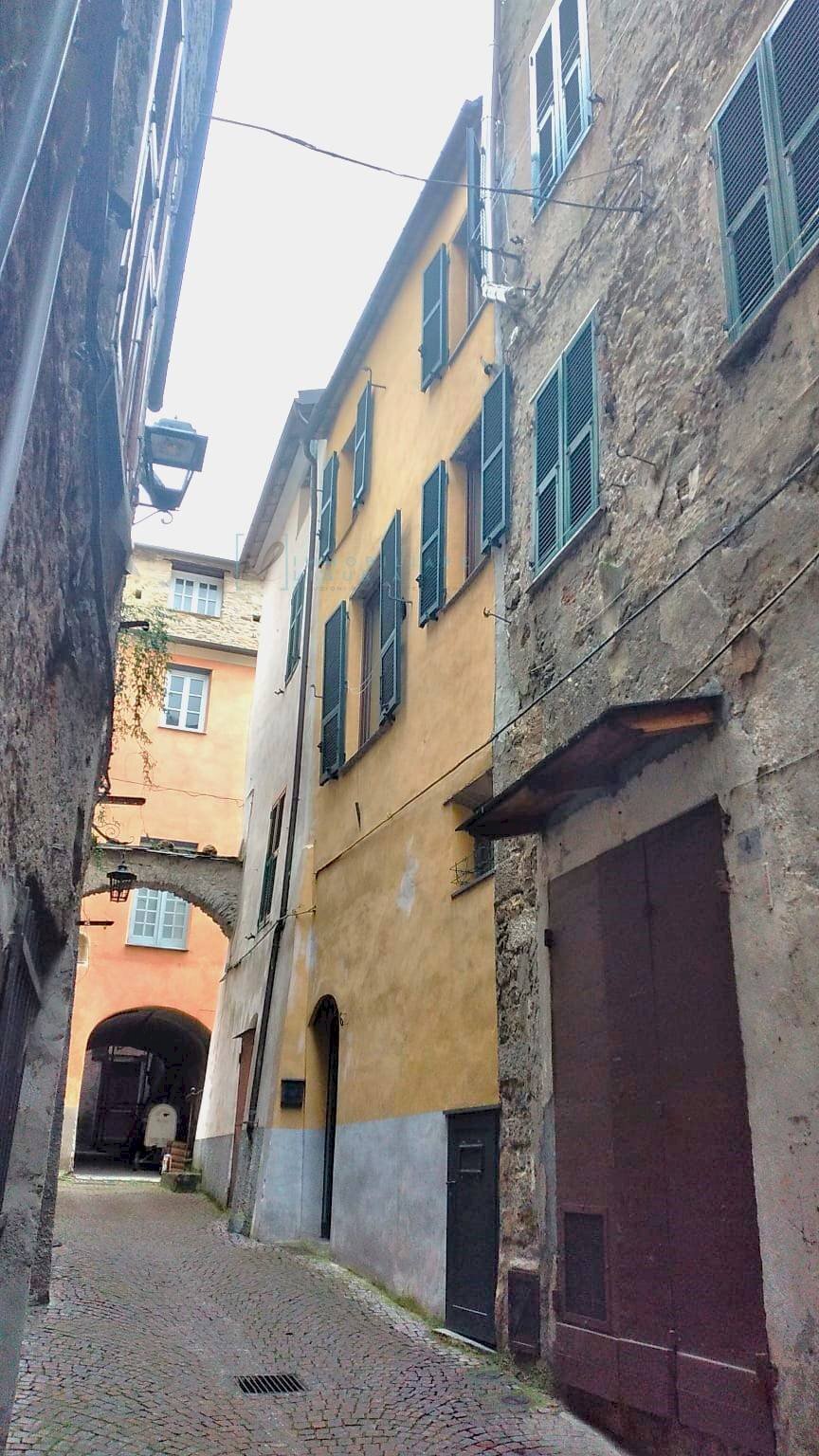 Foto 1 - Independent house Vico Manfredi Sebastiano, Pieve di Teco - photo 1