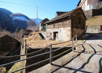 Foto 1 - Rustic Via Genesco 1 Falmenta, Valle Cannobina - photo 1