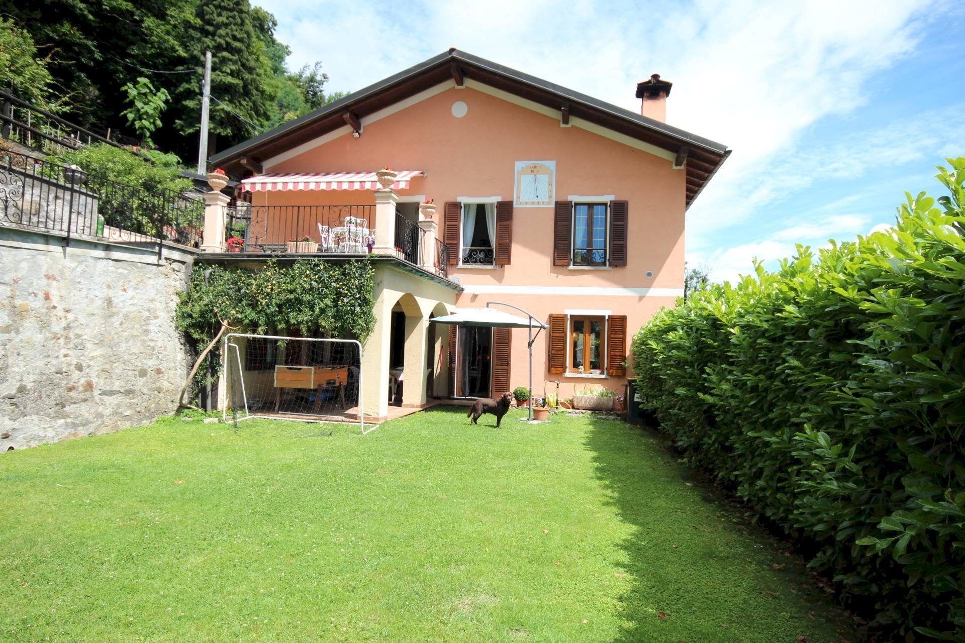 Foto 1 - Trilocale Via Nazionale
 
9, Cannobio - foto 1