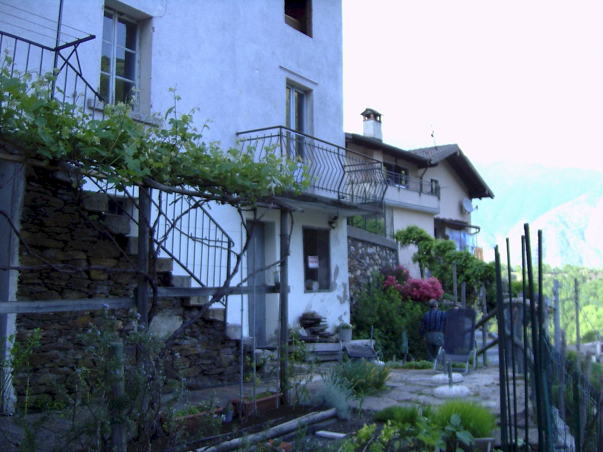 Foto 2 - Casa indipendente Via Case Sparse, Gurro - foto 2