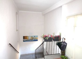 Foto 36 - Trilocale Via Paolo Zaccheo
 
2, Cannobio - foto 36