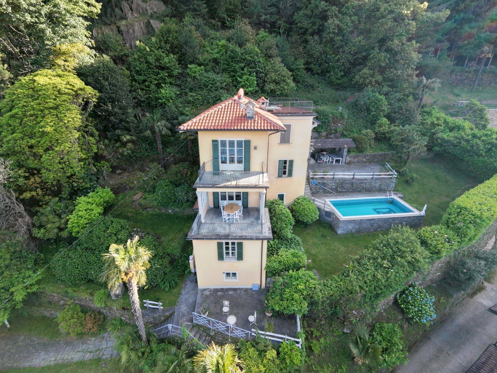 Foto 1 - Villa Via Casali Solivo
 
1, Cannobio - foto 1