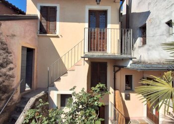 Foto 1 - Rustic Via Maestra Ponte
 
18, Cannero Riviera - photo 1