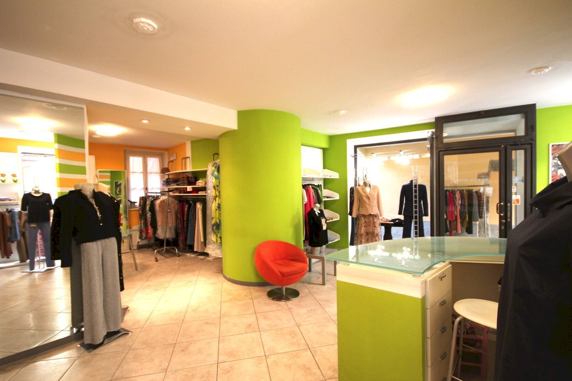 Foto 2 - Locale Commerciale Via Giovanola
 
51, Cannobio - foto 2