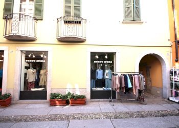 Foto 1 - Locale Commerciale Via Giovanola
 
51, Cannobio - foto 1